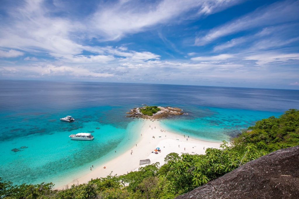 racha island